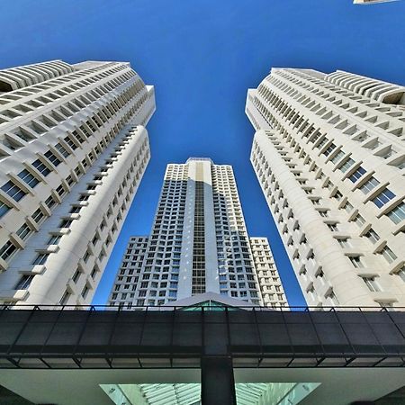 Alfred Sky Smart Apartment 29Th Skopje Buitenkant foto
