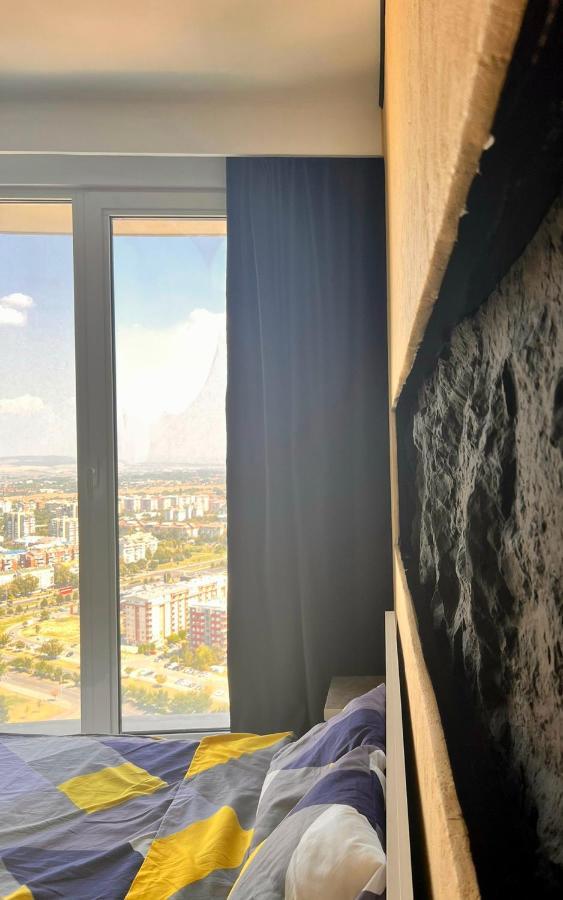 Alfred Sky Smart Apartment 29Th Skopje Buitenkant foto