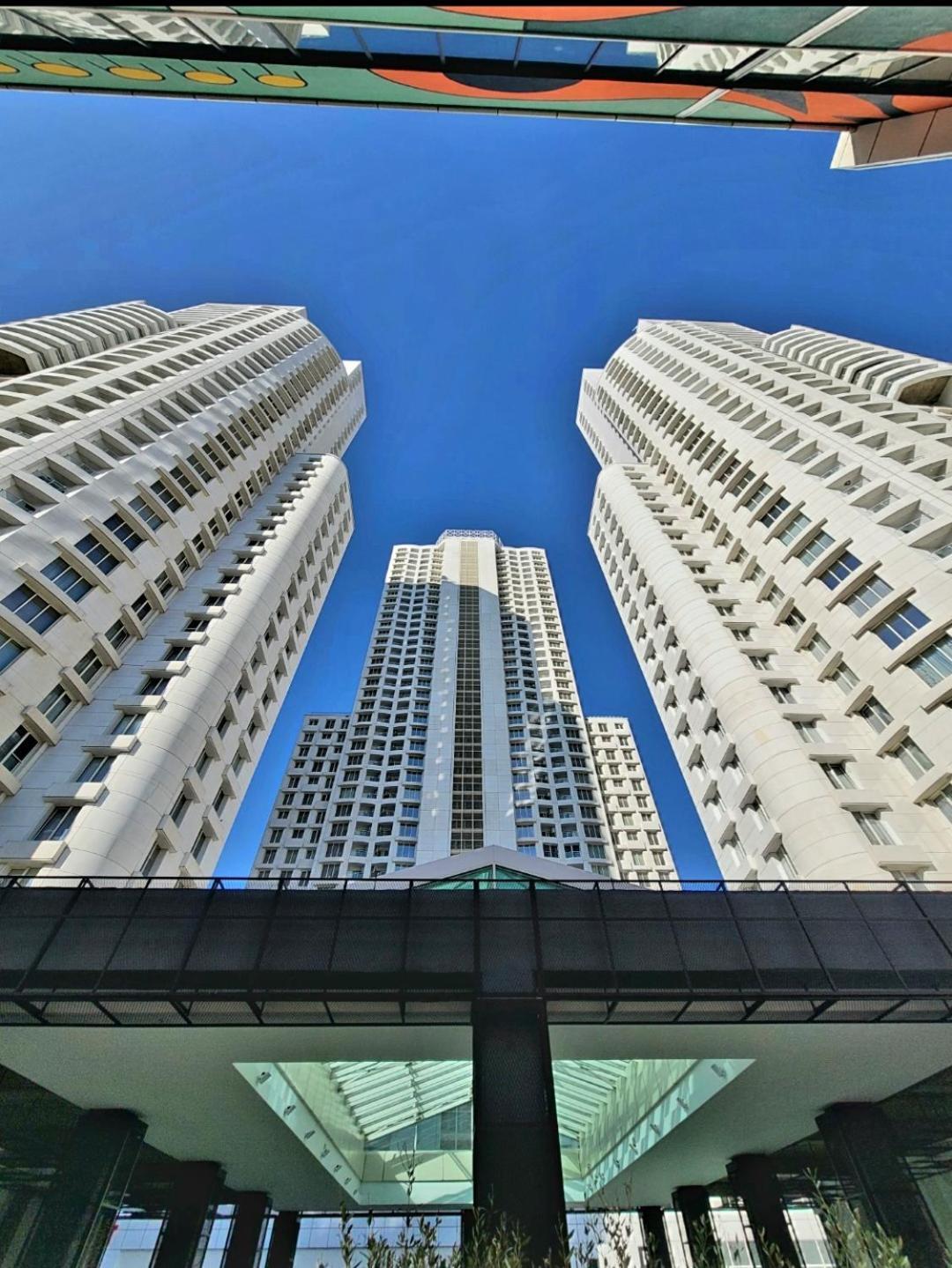 Alfred Sky Smart Apartment 29Th Skopje Buitenkant foto