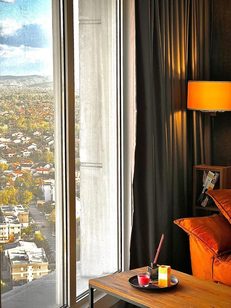 Alfred Sky Smart Apartment 29Th Skopje Buitenkant foto