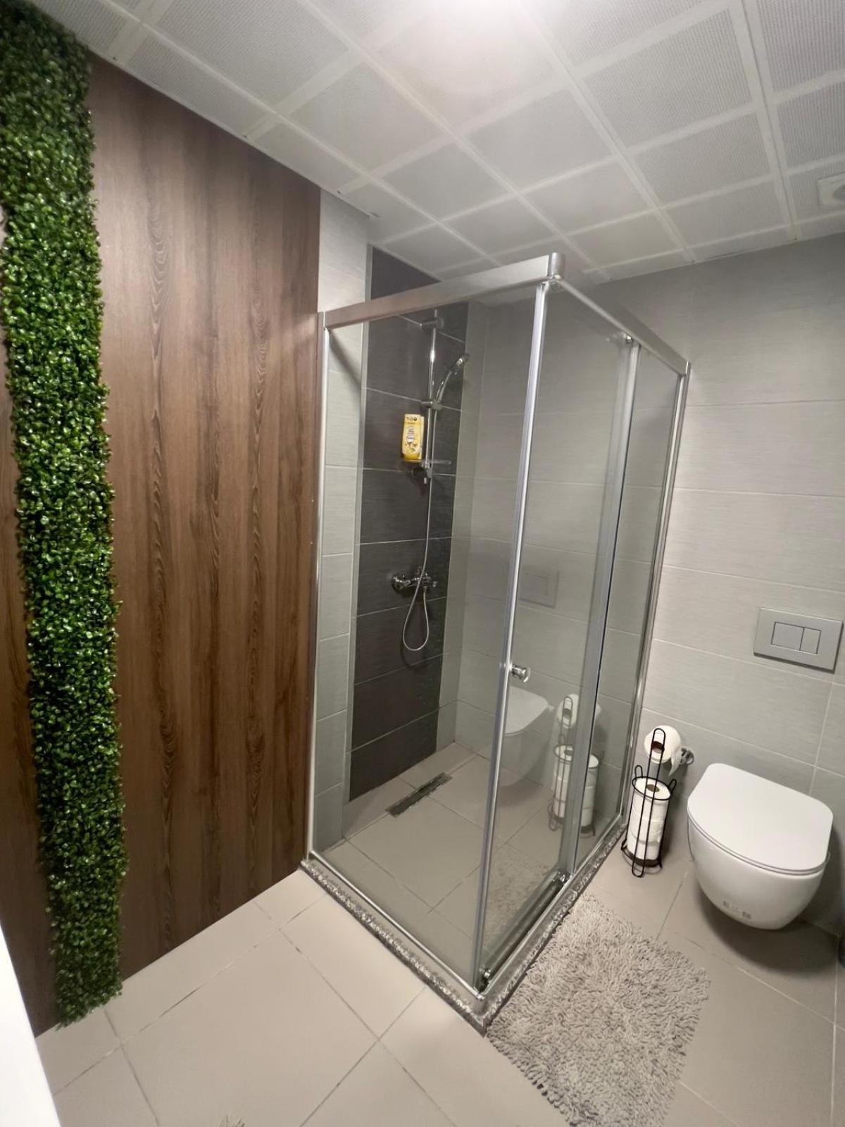 Alfred Sky Smart Apartment 29Th Skopje Buitenkant foto